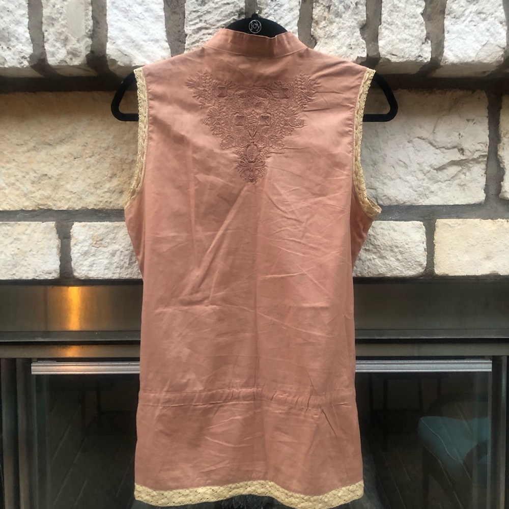 Embroidered blush tunic - Picture 4 of 8